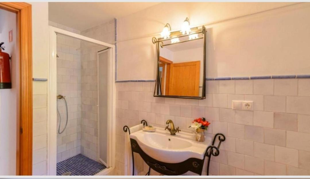 Casa Rural La Joya Iznajar Ngoại thất bức ảnh