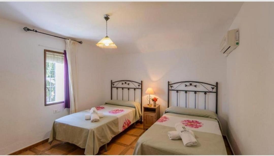Casa Rural La Joya Iznajar Ngoại thất bức ảnh